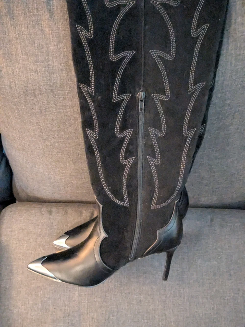 Women Steel Pointed Toe Cap Knee High Boots Embroidery Stiletto Black Heels 6.5